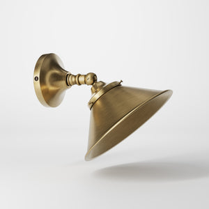 Brass wall-mounted light, vintage design with adjustable joint, elegant and functional interior lighting by Ghidini 1849 - Finish: OBS Bronze Satin Brass