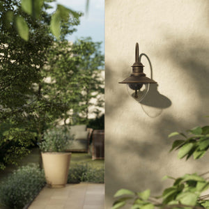 Outdoor brass wall lamp with clear glass shade, rustic maritime style by Ghidini 1849 - Finish: OBM Bronze Satin Matt Brass