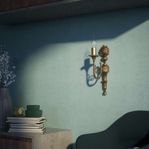 Brass wall light in Louis XV style, with decorative details and artisanal craftsmanship, Made in Italy by Ghidini 1849 - Finish: OBS Bronze Satin Brass