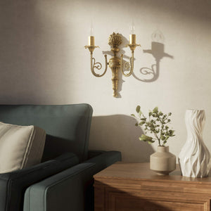 Classic brass wall lamp with two lights in Louis XV style, featuring floral details, perfect for elegant interiors by Ghidini 1849 - Finish: OBS Bronze Satin Brass