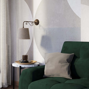 Classic brass wall lamp with scrollwork arm and linen-effect fabric shade European style Made in Italy design by Ghidini 1849 - Finish: OAS Antique Brass