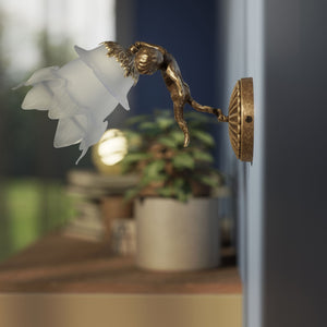 Brass wall light with sculpted cherub and floral frosted glass shade, ideal for classic interiors by Ghidini 1849 - Finish: OAS Antique Brass