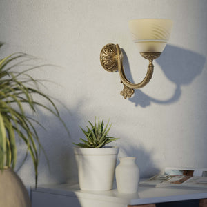 Art Nouveau brass wall lamp with floral decorated arm and frosted glass diffuser with geometric diamond pattern by Ghidini 1849 - Finish: OBS Bronze Satin Brass