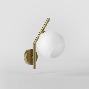 Brass wall lamp with spherical opal glass diffuser, modern and geometric design, perfect for elegant and contemporary interiors by Ghidini 1849 - Finish: OBV Bronze Satin Light Brass