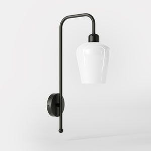 Vintage brass and white glass wall lamp, elegant lighting for refined interiors by Ghidini 1849 - Finish: ONO Matt Black