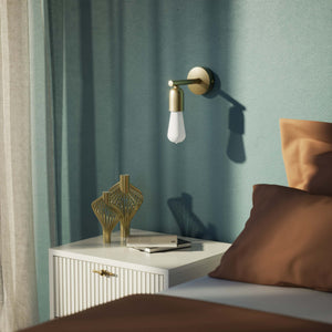 Minimalist brass wall lamp for interiors, contemporary and essential style, perfect for homes, offices, and commercial spaces by Ghidini 1849 - Finish: OBV Bronze Satin Light Brass
