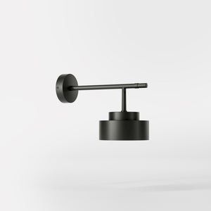 Wall lamp in metal with matte black and gold shade, sleek design for modern interiors by Ghidini 1849 - Finish: ONO Matt Black