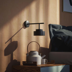 Wall lamp in metal with matte black and gold shade, sleek design for modern interiors by Ghidini 1849 - Finish: ONO Matt Black