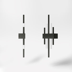 Brass wall lamp with two lights, compatible with OSRAM S14D bulbs, geometric design by Ghidini 1849 - Finish: ONO Matt Black