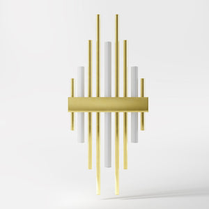 Brass wall lamp with vertical lines for modern and luxurious interiors by Ghidini 1849 - Finish: OLV Polished Brass