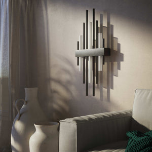 Brass wall lamp with vertical lines for modern and luxurious interiors by Ghidini 1849 - Finish: ONO Matt Black