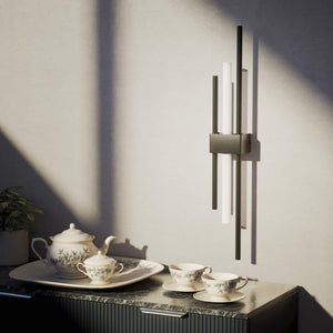 Contemporary brass wall light with parallel bars and minimalist design, ideal for modern interiors by Ghidini 1849 - Finish: ONO Matt Black