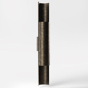 Contemporary brass wall lamp with tubular design, emits light upwards and downwards, ideal for modern spaces by Ghidini 1849 - Finish: OBM Bronze Satin Matt Brass