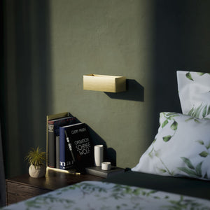 Modern brass rectangular wall lamp, bidirectional light, elegant interior lighting by Ghidini 1849 | Finish: OBV Bronze Satin Light Brass