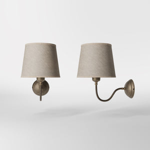 Brass wall light with a grey linen fabric shade, classic design, ideal for elegant and cozy interiors by Ghidini 1849 - Finish: OAS Antique Brass