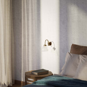 Wall lamp in brass with ribbed transparent glass shade, classic style, perfect for refined interiors by Ghidini 1849 - Finish: OAS Antique Brass