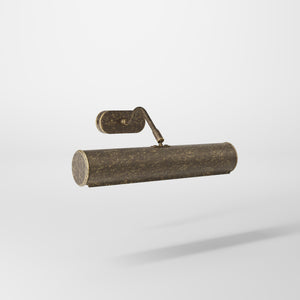 Brass picture light with 30cm shade, internal reflector, and adjustable joint. Ideal for enhancing artwork and decorative interiors by Ghidini 1849 - Finish: OAS Antique Brass