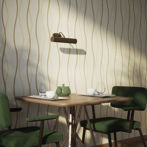 Brass picture light with 30cm shade, internal reflector, and adjustable joint. Ideal for enhancing artwork and decorative interiors by Ghidini 1849 - Finish: OBM Bronze Satin Matt Brass