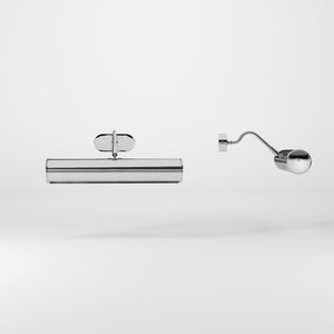 Brass picture light with 30cm shade, internal reflector, and adjustable joint. Ideal for enhancing artwork and decorative interiors by Ghidini 1849 - Finish: OCR Chrome Plated