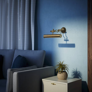 Brass picture light with adjustable arms and a 30 cm shade, timeless design Made in Italy by Ghidini 1849 - Finish: OBS Bronze Satin Brass