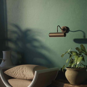 Art Deco brass picture wall lamp with striped shade, adjustable arm and rosette base for artwork illumination by Ghidini 1849 - Finish: OBM Bronze Satin Matt Brass