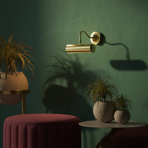 Art Deco brass picture wall lamp with striped shade, adjustable arm and rosette base for artwork illumination by Ghidini 1849 - Finish: OLV Polished Brass