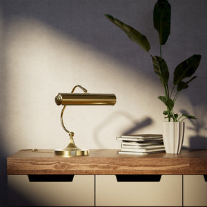 Art Deco brass table lamp with fluted cylindrical shade and adjustable joint on radially ribbed base by Ghidini 1849 - Finish: OLV Polished Brass