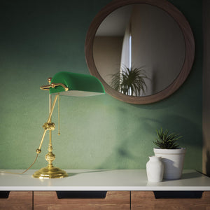 Adjustable Churchill brass lamp with green glass shade by Ghidini 1849 - Finish: OLV Polished Brass