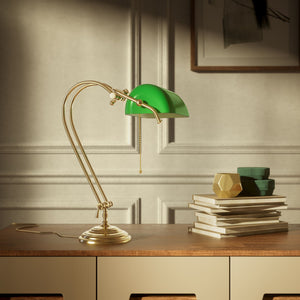 Classic banker's desk lamp with green glass shade and adjustable brass structure featuring dual joints and pull chain switch by Ghidini 1849 - Finish: OLV Polished Brass