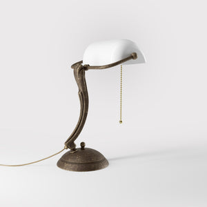 Classic table lamp with white glass shade decorated brass stem shaped circular base and pull chain by Ghidini 1849 - Finish: OAS Antique Brass