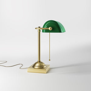 Vintage brass banker’s lamp with green shade, retro design perfect for desks and elegant offices by Ghidini 1849 - Finish: OBV Bronze Satin Light Brass