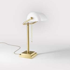 Banker's desk lamp with white glass shade and brass structure, geometric base and golden pull chain for operation by Ghidini 1849 - Finish: OBV Bronze Satin Light Brass
