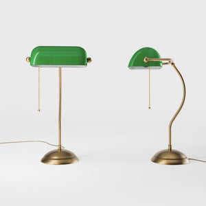 Banker's lamp with curved stem, green glass shade and domed brass base, golden pull chain for operation by Ghidini 1849 - Finish: OBS Bronze Satin Brass