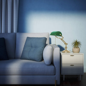 Adjustable brass Banker’s Lamp with green glass shade, classic design for office or study by Ghidini 1849 - Finish: OBV Bronze Satin Light Brass