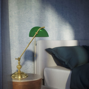 Adjustable brass Banker’s Lamp with green glass shade, classic design for office or study by Ghidini 1849 - Finish: OLV Polished Brass