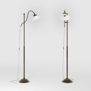 Adjustable brass floor lamp with white glass shade, swivel arm and height adjustment system for customized lighting solutions by Ghidini 1849 - Finish: OAS Antique Brass