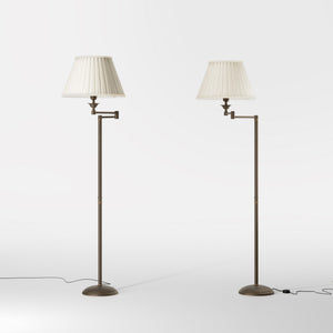 Brass floor lamp with ivory fabric shade and adjustable arm, ideal for elegant interiors by Ghidini 1849 - Finish: OBM Bronze Satin Matt Brass