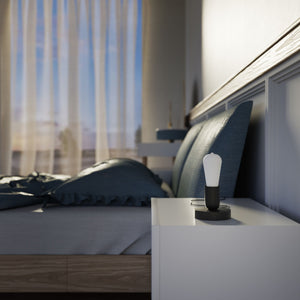 Minimalist brass table lamp, essential and elegant design, ideal for bedside tables, desks, and shelves by Ghidini 1849 - Finish: ONO Matt Black