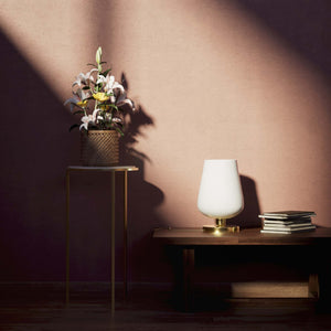 Brass table lamp with white glass shade, refined design for sophisticated interiors by Ghidini 1849 - Finish: OLV Polished Brass