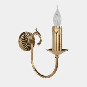 Classic wall lamp in brass with curved arm and candle-effect bulb holder, elegant vintage design by Ghidini 1849 - Finish: OBS Bronze Satin Brass