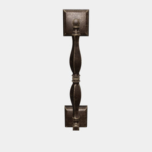 Classic brass pull handle with turned design, single-side installation, suitable for interior and exterior doors by Ghidini 1849 - Finish: OAS Antique Brass