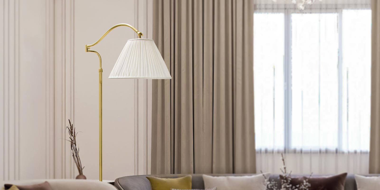 adjustable floor lamp in brass with cloth lampshade in a living with sofa - How to choose a floor lamp? Four parameters to evaluate, from the experience of our master craftsmen