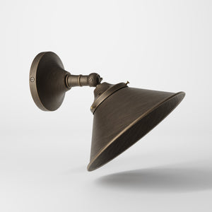 Brass wall-mounted light, vintage design with adjustable joint, elegant and functional interior lighting by Ghidini 1849 - Finish: OBM Bronze Satin Matt Brass