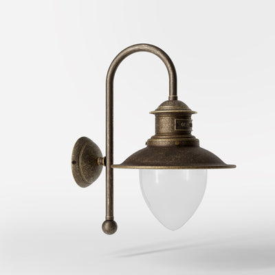 Outdoor brass wall lamp with clear glass shade, rustic maritime style by Ghidini 1849 - Finish: OAS Antique Brass