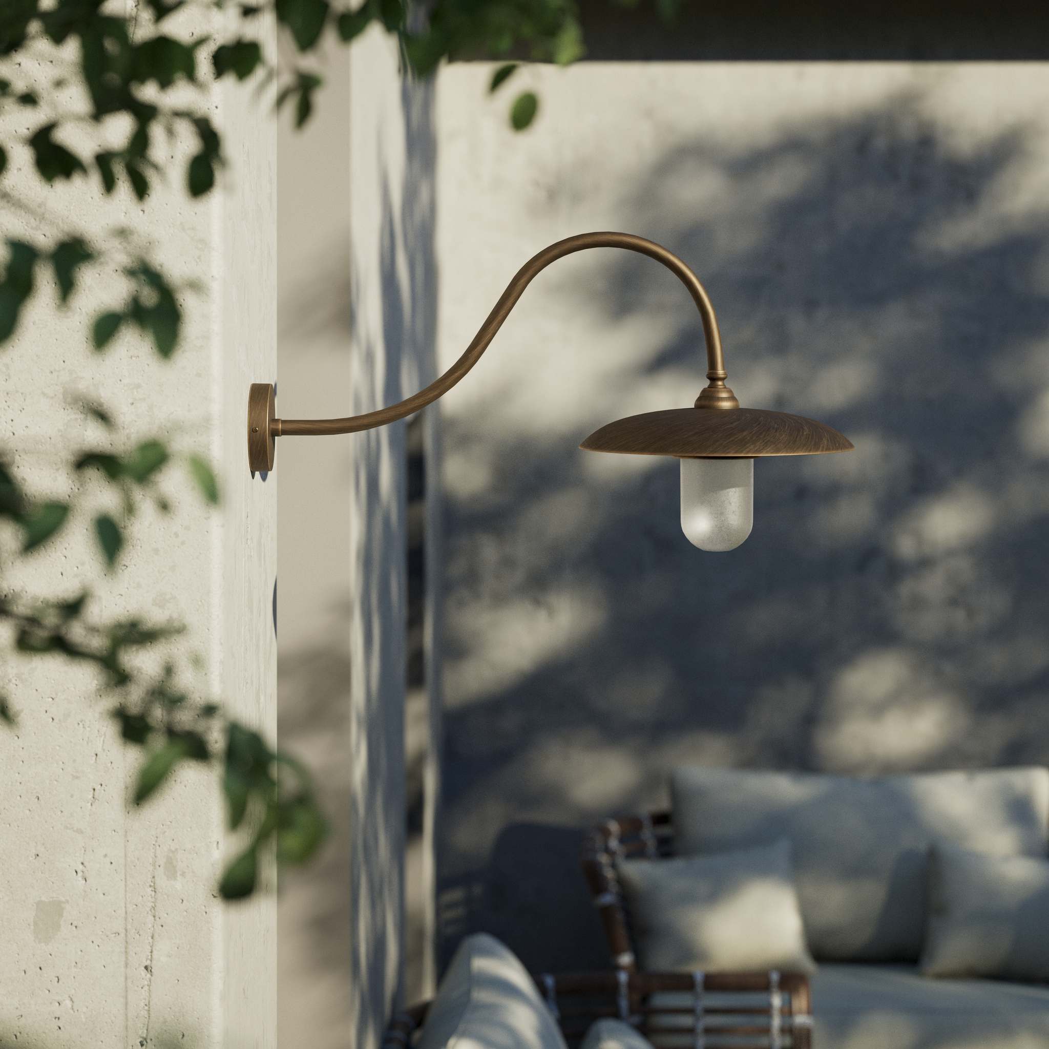 Vintage brass outdoor wall lamp with curved arm and protected glass by Ghidini 1849 - Finish: OBM Bronze Satin Matt Brass