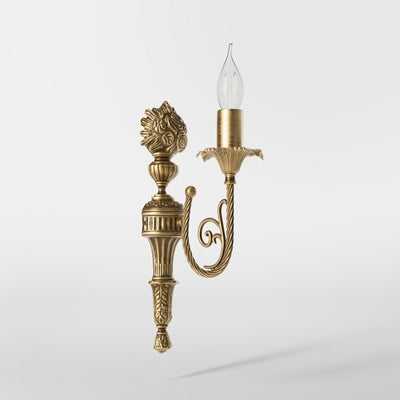 Brass wall light in Louis XV style, with decorative details and artisanal craftsmanship, Made in Italy by Ghidini 1849 - Finish: OBS Bronze Satin Brass