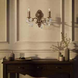 Baroque brass wall lamp with two lights and crystal pendants by Ghidini 1849 - Finish: OAS Antique Brass