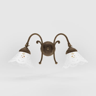 Brass wall lamp with two decorative ceramic shades, classic style Zefira by Ghidini 1849 - Finish: OAS Antique Brass