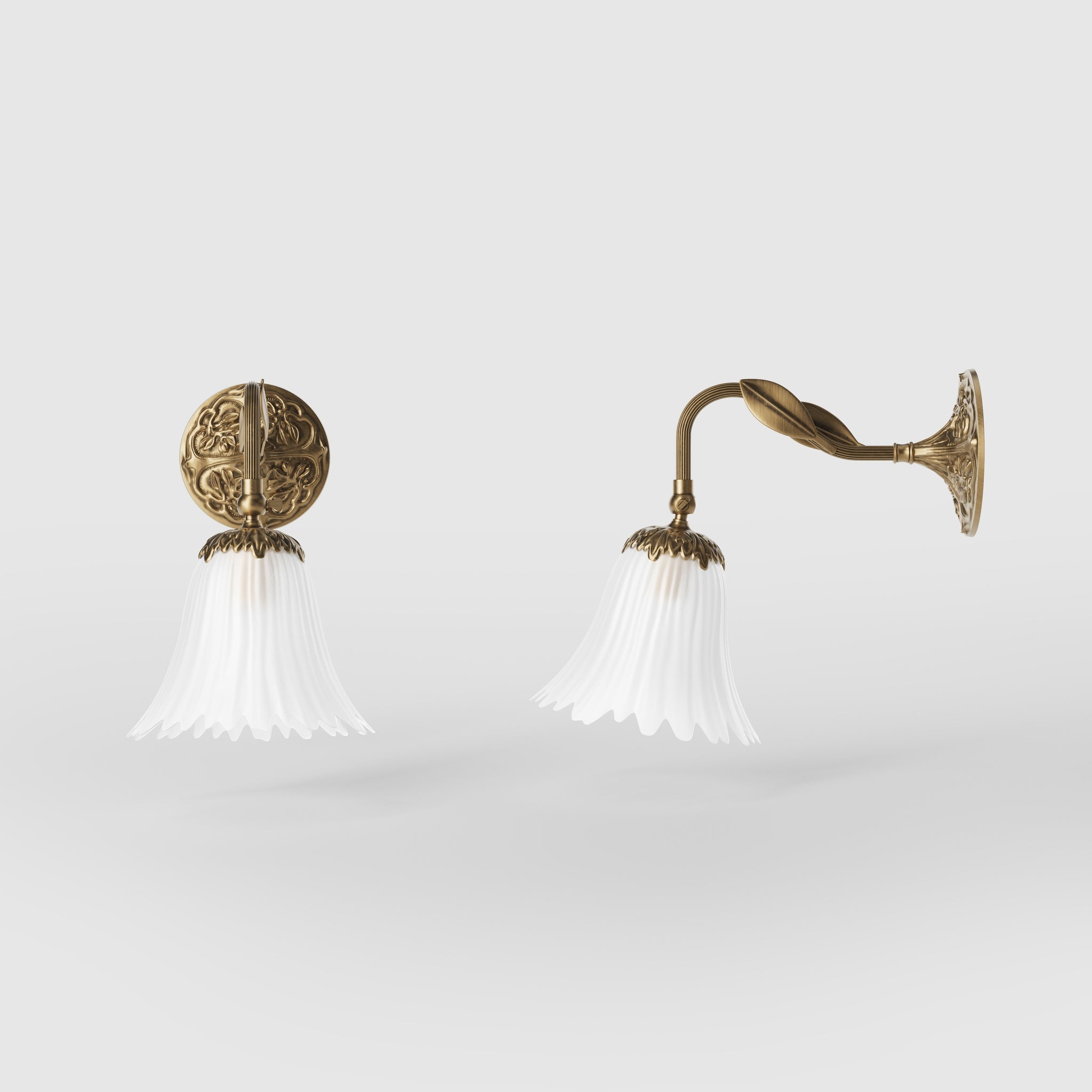 Brass wall lamp with curved arm and floral-shaped frosted glass shade by Ghidini 1849 - Finish: OBS Bronze Satin Brass