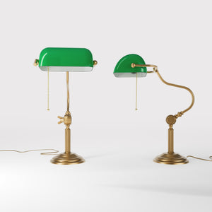 Classic brass banker desk lamp with green glass shade articulated arm and stepped base with fluted column by Ghidini 1849 - Finish: OBS Bronze Satin Brass